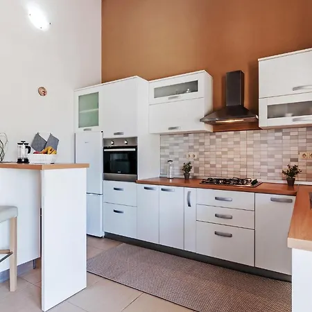 Holiday home Four Bedroom Holiday In *